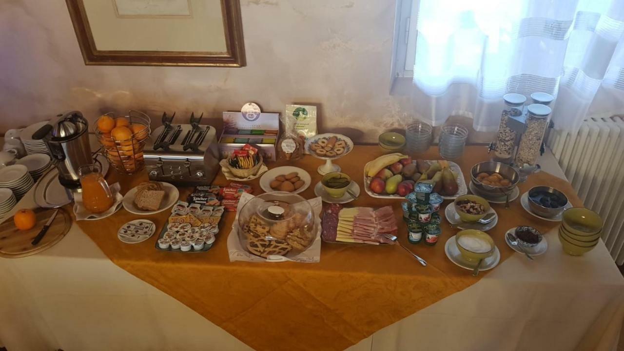 Borgo Fontaccia Bed and Breakfast San Gimignano Exteriör bild